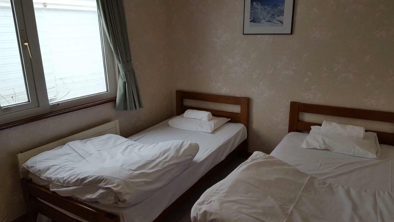 Absolute Niseko Lodge Ōmagari Eksteriør billede